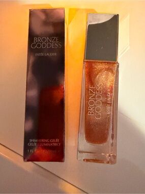 Estee Lauder Bronze Goddess Shimmering Illuminator - Bronze Gold